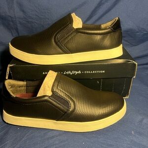 Dr. Scholls- MADISON, BLACK, 10 women QS